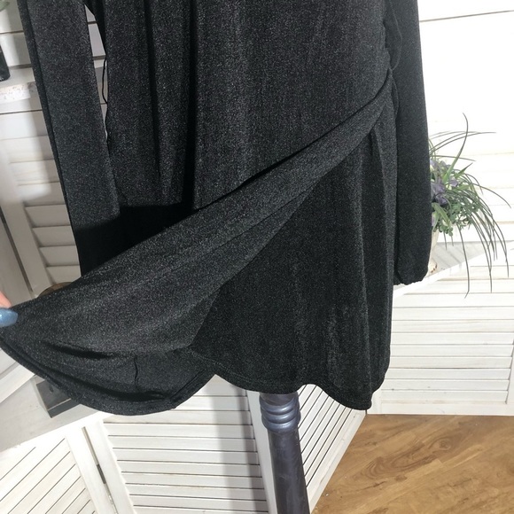 Princess Poly long sleeves sexy black deep V neckline cocktail mini dress Sz S - Picture 3 of 11